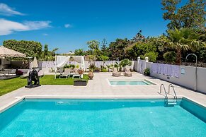 Marianthi Apartments by Estia