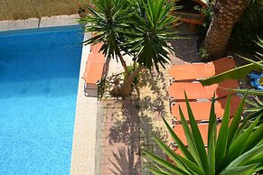 Despina Villa and Apartments