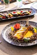 Yianna Caravel Suites 