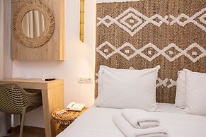 Yianna Caravel Suites 