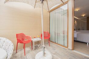 Yianna Caravel Suites 