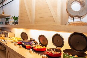 Yianna Caravel Suites 