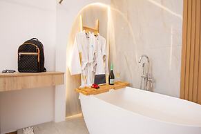 Yianna Caravel Suites 