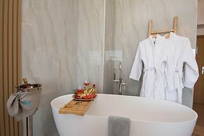 Yianna Caravel Suites 