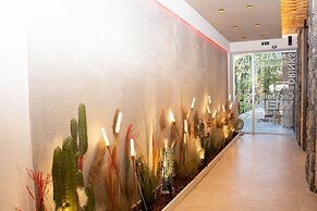 Yianna Caravel Suites 