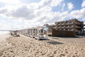 Yianna Caravel Suites 