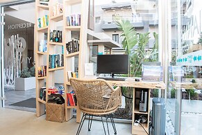 Yianna Caravel Suites 