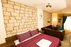 Zevkliler Alacati Boutique Hotel & Fine Dining