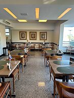 Hotel Atlas Sete Lagoas