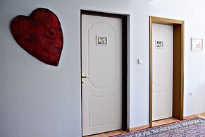 Guesthouse Vissinokipos