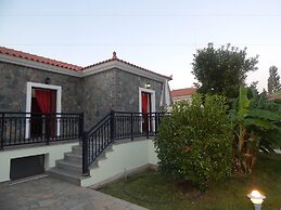 Kaloni village apartments