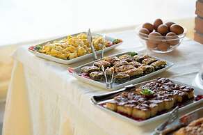 Kaloni village apartments