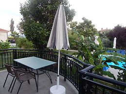 Kaloni village apartments