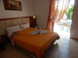 Kaloni village apartments