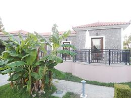 Kaloni village apartments