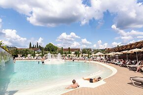 Hu Firenze Camping In Town