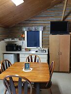 Christina Lake Lodge