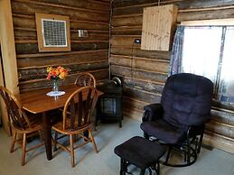 Christina Lake Lodge