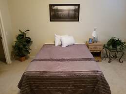 Christina Lake Lodge