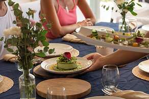 Casa Coco by Coco B Isla