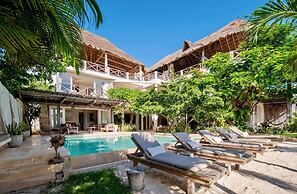 Casa Coco by Coco B Isla