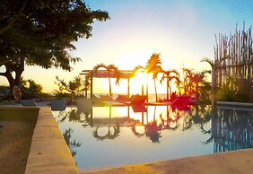 Casa Coco by Coco B Isla