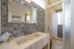 Casa Coco by Coco B Isla