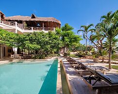 Casa Coco by Coco B Isla