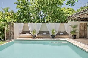 Casa Coco by Coco B Isla