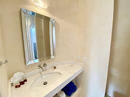 Casa Coco by Coco B Isla