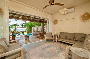 Casa Coco by Coco B Isla