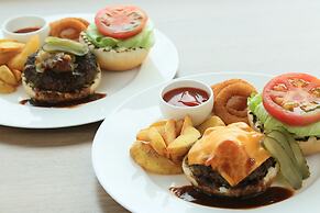 Art Hotel Ishigakijima