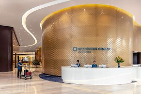 Wyndham Grand Phu Quoc