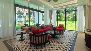 Wyndham Grand Phu Quoc