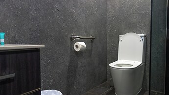 Semaphore Splash Apartments