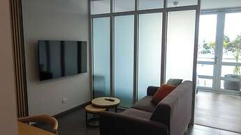 Semaphore Splash Apartments