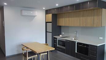 Semaphore Splash Apartments