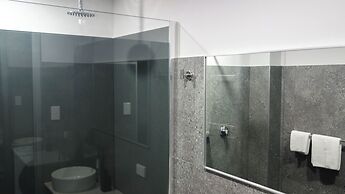 Semaphore Splash Apartments