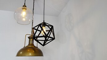 Semaphore Splash Apartments