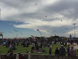 Semaphore Splash Apartments