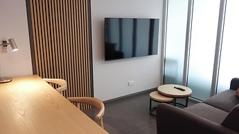 Semaphore Splash Apartments