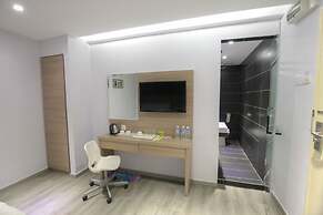 Hotel 99 - Pusat Bandar Puchong