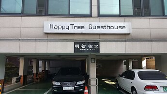 Happy Tree Guesthouse - Hostel