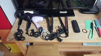 Happy Tree Guesthouse - Hostel