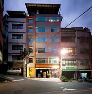 Taipei Travelers International Hostel