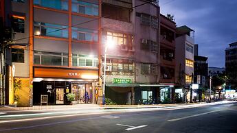Taipei Travelers International Hostel