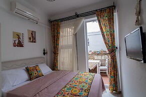 e2 Deniz Otel