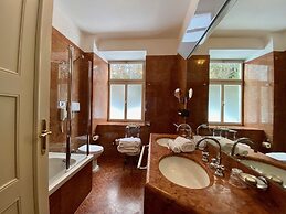 Miramonti Majestic Grand Hotel