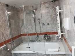 Miramonti Majestic Grand Hotel