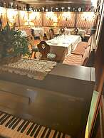 Miramonti Majestic Grand Hotel